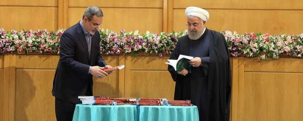 با حضور رئیس جمهور و وزیر آموزش پرورش برگزار شد:

مراسم ملی نکوداشت یکصد سال تربیت معلم در ایران 2