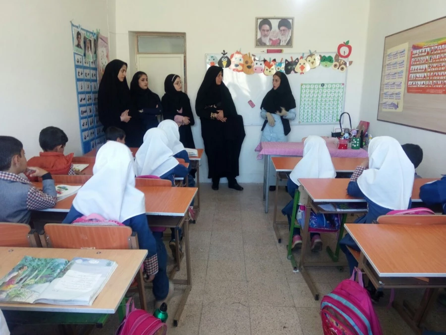 بازدید پنجم از سلسله بازدیدهای  درس کارورزی انجام شد:

بازدید از دبستان روستای دولاناب  ار توابع منطقه زنجانرود 2