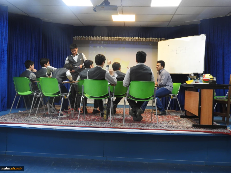 در دانشگاه فرهنگیان استان زنجان برگزار شد:
برگزاری مرحله استانی جشنواره الگوهای تدریس برتر با رویکرد درس پژوهی  4