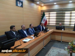 استاندار زنجان در جلسه هیات امنای دانشگاه فرهنگیان استان زنجان گفت:

رشته های علوم پایه در دانشگاه فرهنگیان زنجان ایجاد شود 6