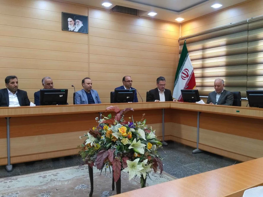 دکتر اجاقلو در جلسه هیات امنای دانشگاه فرهنگیان استان زنجان گفت:

ساختمان های قدیمی هزینه های بسیاری بردوش دانشگاه گذاشته و نیازمند یاری و دستورات لازم از سوی استانداری و مسئولان مربوطه است. 5