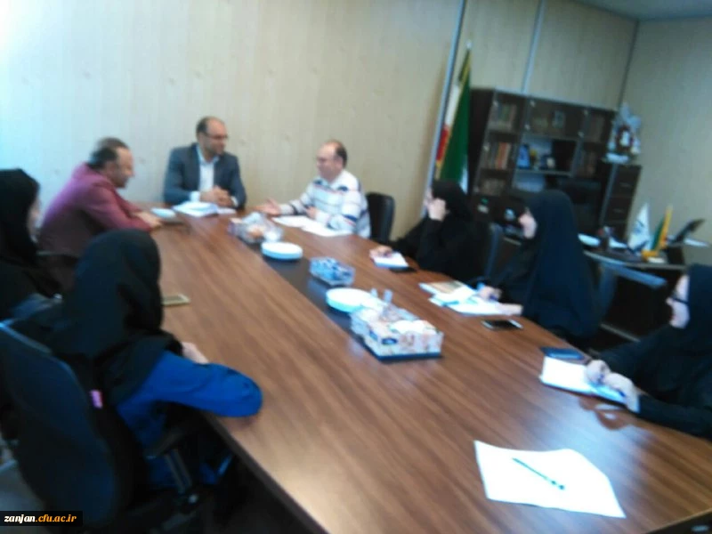 در پردیس الزهرا(س) برگزار شد:

دیدار شورای صنفی رفاهی دانشجویان  پردیس با مدیریت امور پردیس های استان زنجان 2