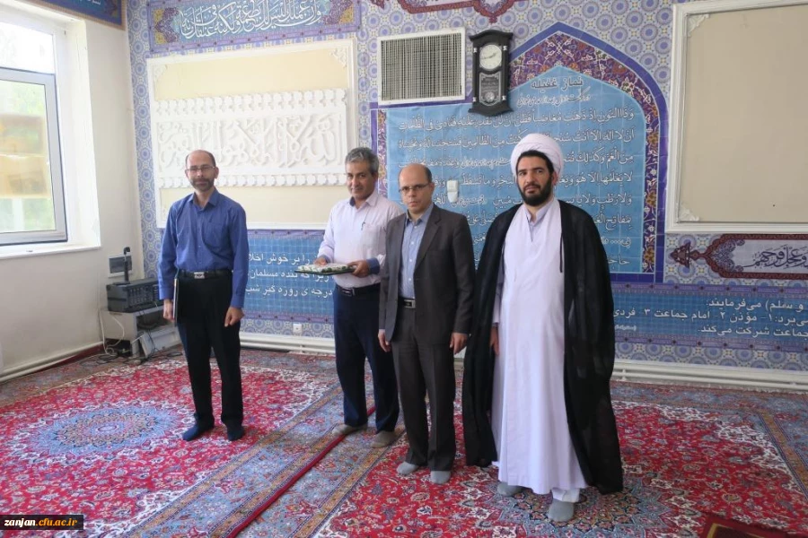 تقدیر از فعالان نماز