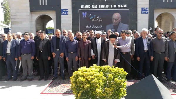 بر اثر کهولت سن و پس از یک دوره نقاهت:

استاد علی هشترودی سنیانگذار تربیت معلم در زنجان درگذشت 3