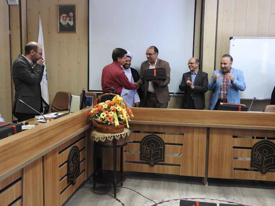 در دانشگاه فرهنگیان استان زنجان برگزار شد:

جلسه تکریم و تقدیر از بازنشستگان  دانشگاه 10