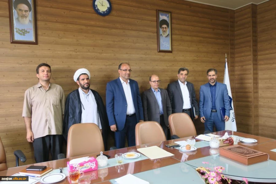 جلسه معارفه معاون توسعه منابع انسانی و دانشجویی و مسئول امور دانشجویی پردیس شهید بهشتی زنجان