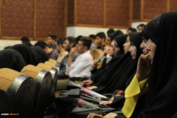 کوتاهترین مسیر توسعه ،رفاه و رشد در کشور ما همان مسیر آموزش و پرورش است. 7