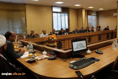 در پردیس الزهرا(س) برگزار شد:

 نشست اعضاءهیات علمی واساتید مدعوبا مسئولین دانشگاه فرهنگیان پردیس الزهرا (س)