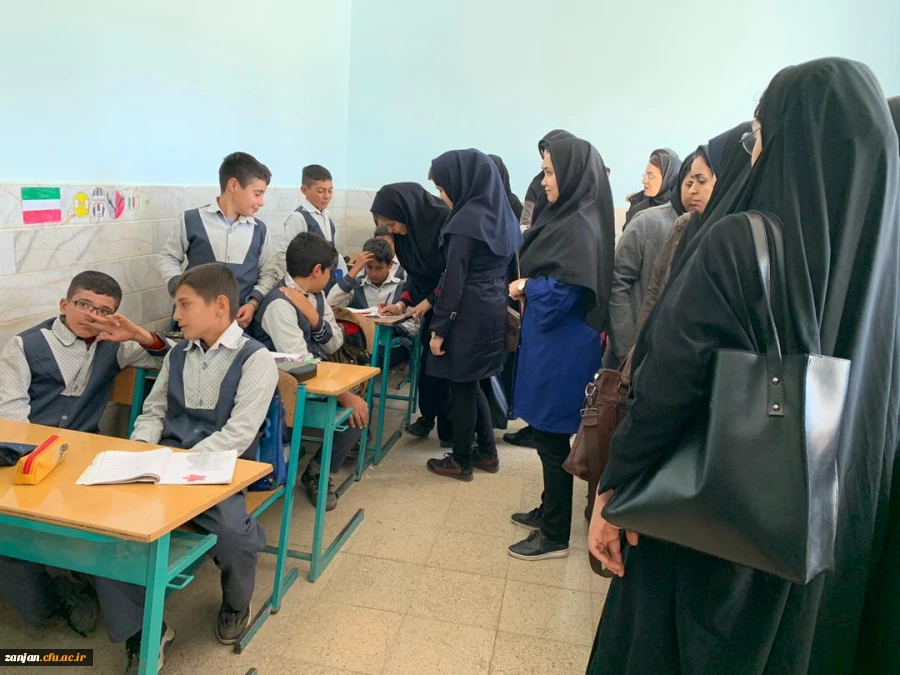 یک روز کارورزی دانشجو معلمان علوم تربیتی ورودی 95 در مدارس روستایی 5