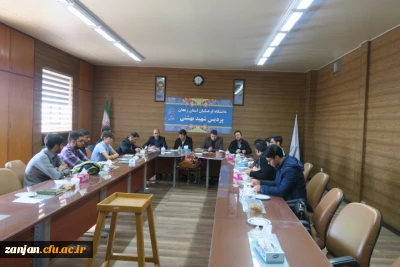 در سالن پرسش پردیس شهید بهشتی برگزار شد:

جلسه مجموعه معاونت آموزشی، فرهنگی و پژوهشی با نمایندگان گروه های آموزشی

گزارش تصویری