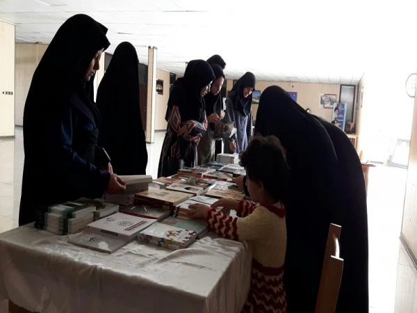 برگزاری نمایشگاه کتاب 3