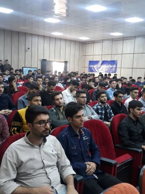 دیدار مسئولان گزینش آموزش و پرورش استان زنجان با دانشجویان پردیس شهید بهشتی زنجان