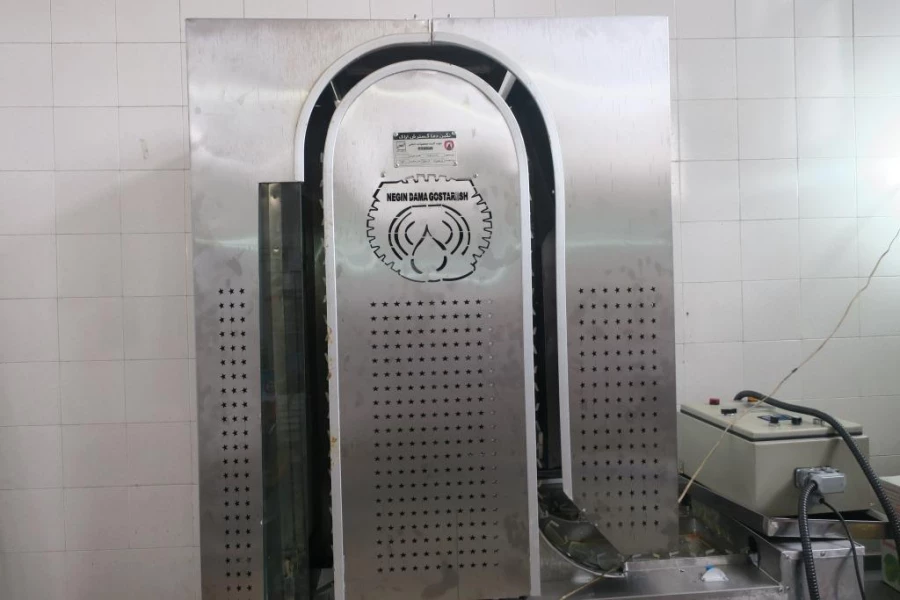 خرید و نصب کباب پز جدید در آشپزخانه پردیس