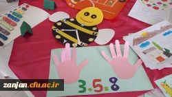 نمایشگاهی در کتابخانه به مناسبت هفته کتاب وکتابخوانی برگزار گردید  2