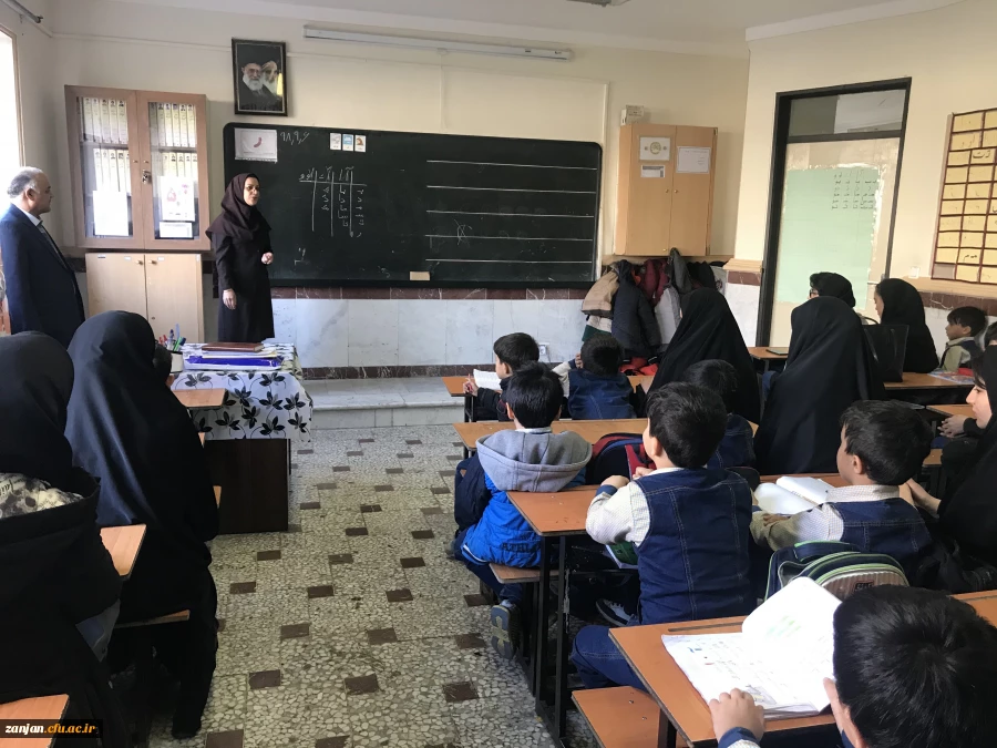 بازدید از کلاس ها و تبادل تجارب با معلمان کلاس اول ابتدایی 8