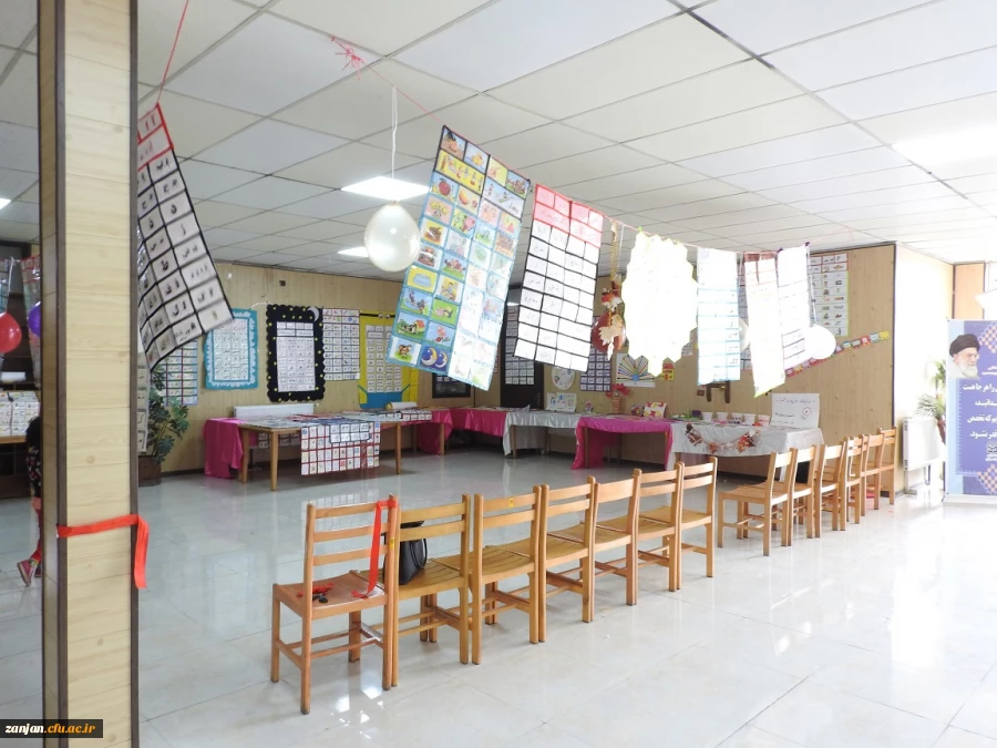 نمایشگاه دست سازه های دانشجویان  2