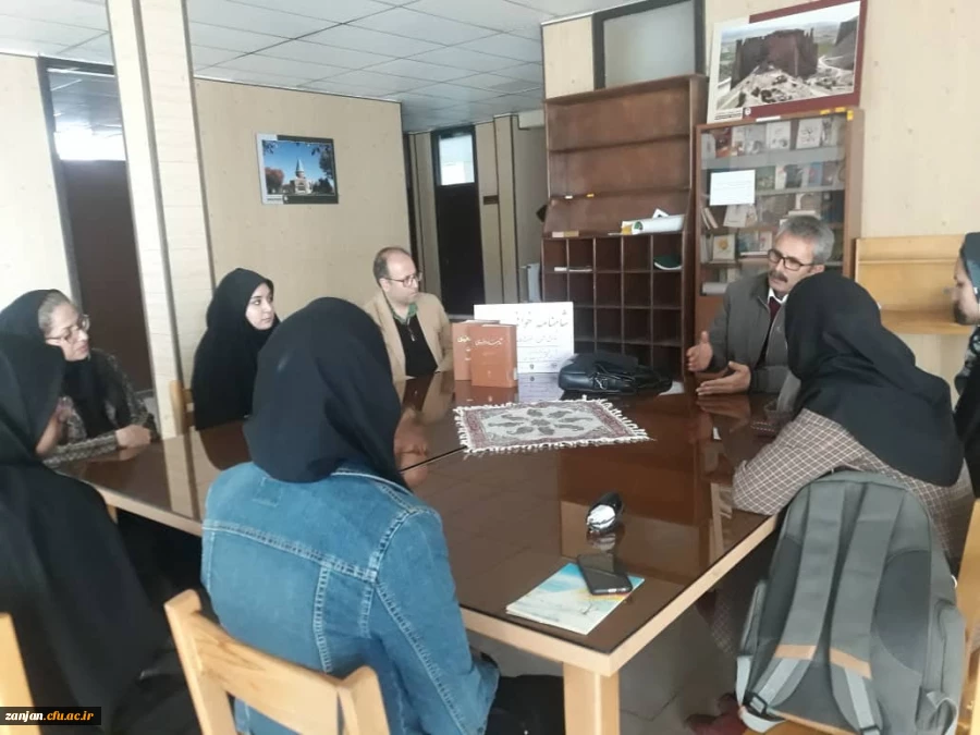 خوانش، شرح و تفسیر شاهنامه  3