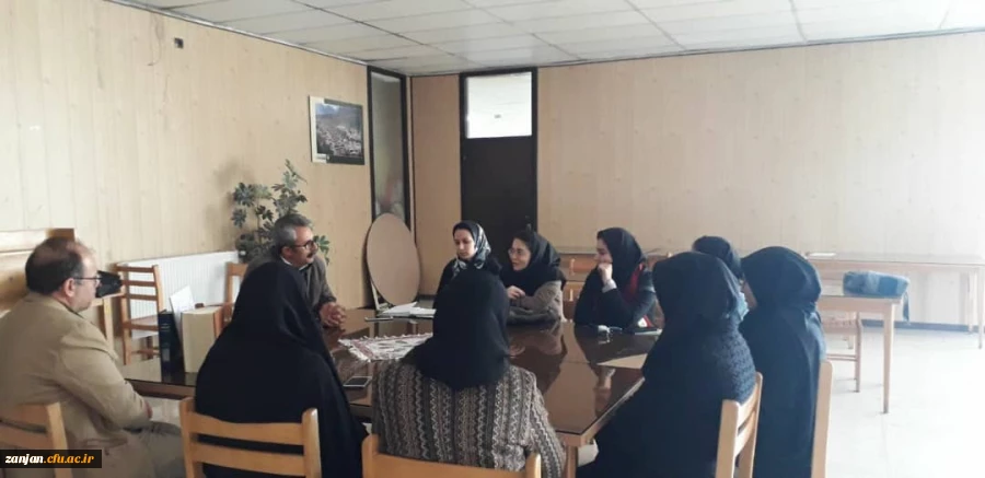 خوانش، شرح و تفسیر شاهنامه  4