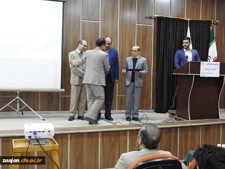 مراسم گرامیداشت هفته پژوهش  2