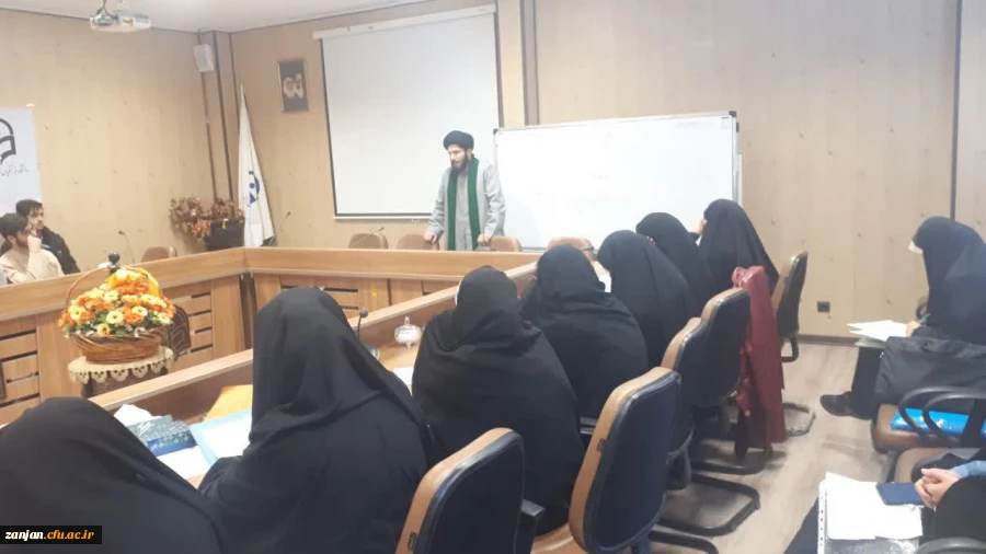 کارگاه یک روزه کتاب ارزشمند  " آزادی بندگی هدف زندگی " 2