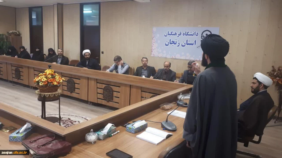 کارگاه یک روزه کتاب ارزشمند  " آزادی بندگی هدف زندگی " 7