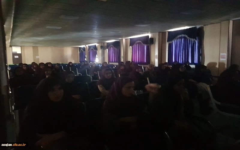 اکران فیلم « شبی که ماه کامل شد »