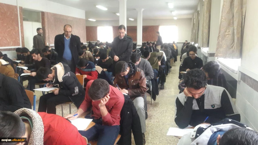 بازدید سرزده مدیریت استان از پردیس شهید بهشتی 3