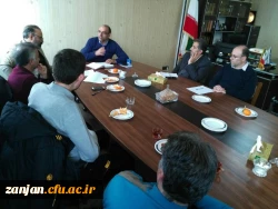 بررسی مشکلات سراهای دانشجویی دردیدار سرپرستان شبانه روزی  با مدیرت امور پردیس های استان زنجان 3