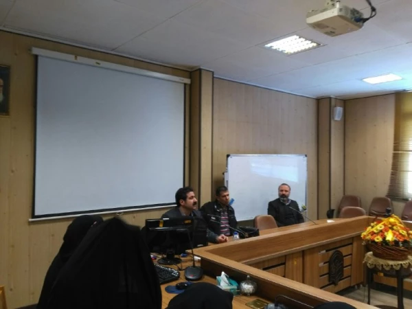 کارگاه آشنایی و پیشگیری از انتشار ویروس کرونا 4