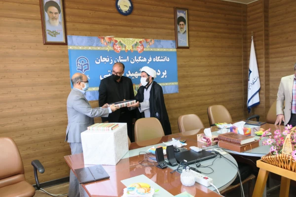 مراسم تکریم و تودیع دکتر حسین احمدی