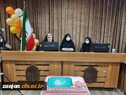 مراسم گرامیداشت سالروز ولادت حضرت فاطمه زهرا(س) در پردیس الزهرا(س) زنجان برگزار شد. 2