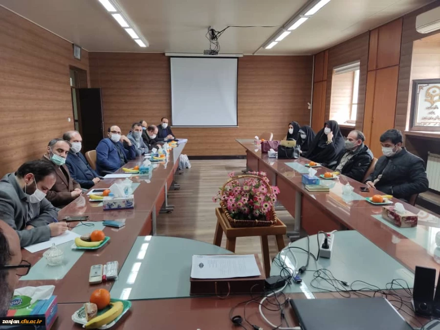 نشست تخصصی مدیران کانون ها، دفاتر و اعضای شورای مرکزی بسیج اساتید استان 2