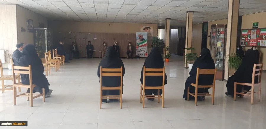 دورهمی دوستانه همکاران و اساتید دانشگاه به مناسبت روز شهدا و میلاد امام زمان (عج) 