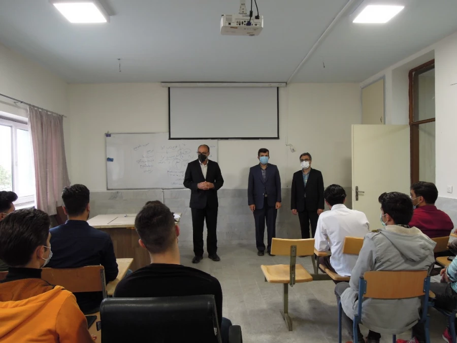 شروع آموزش حضوری در دانشگاه فرهنگیان استان زنجان با رعایت ضوابط بهداشتی  4