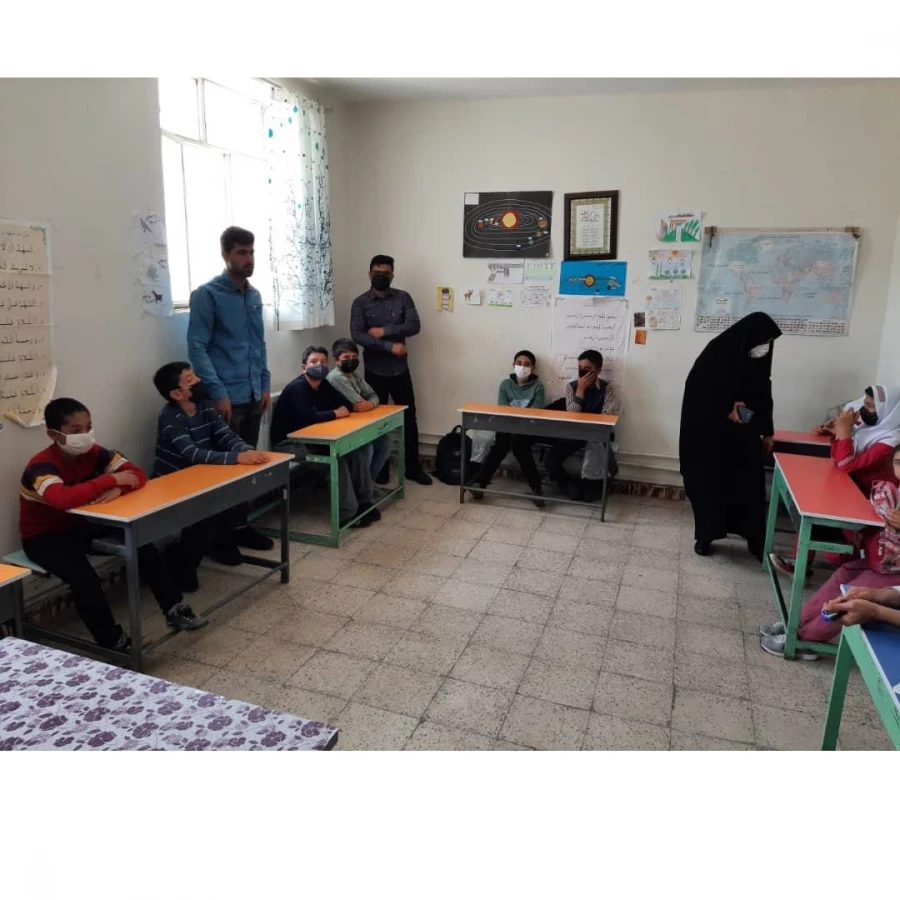 دیدار دانشجویان پردیس شهید بهشتی زنجان از مدارس چندپایه شهرستان سلطانیه