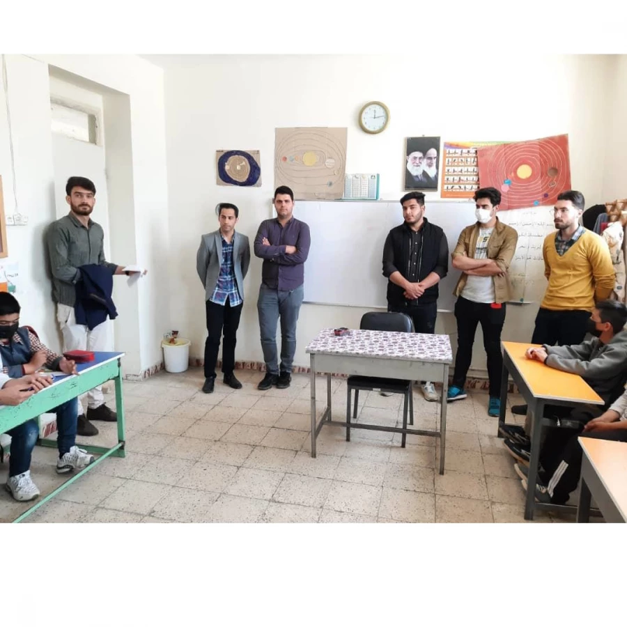 دیدار دانشجویان پردیس شهید بهشتی زنجان از مدارس چندپایه شهرستان سلطانیه