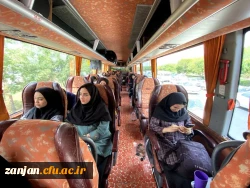 بازدید دانشجو معلمان پردیس الزهرا(س) از سی و سومین نمایشگاه بین المللی کتاب تهران 2