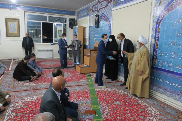 ویژه برنامه دهه سرآمدی آموزش