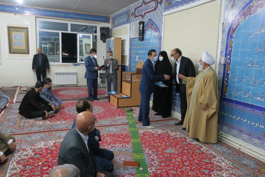 ویژه برنامه دهه سرآمدی آموزش