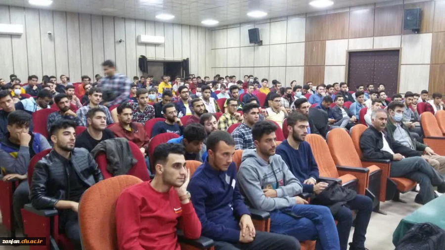 جلسه توجیهی دانشجویان ساکن سراهای دانشجویی پردیس شهید بهشتی زنجان