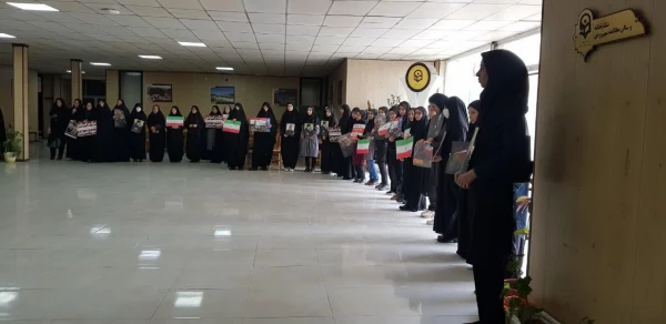 تجمع اعتراض آمیز اساتید . کارکنان و دانشجو معلمان دانشگاه فرهنگیان استان زنجان 