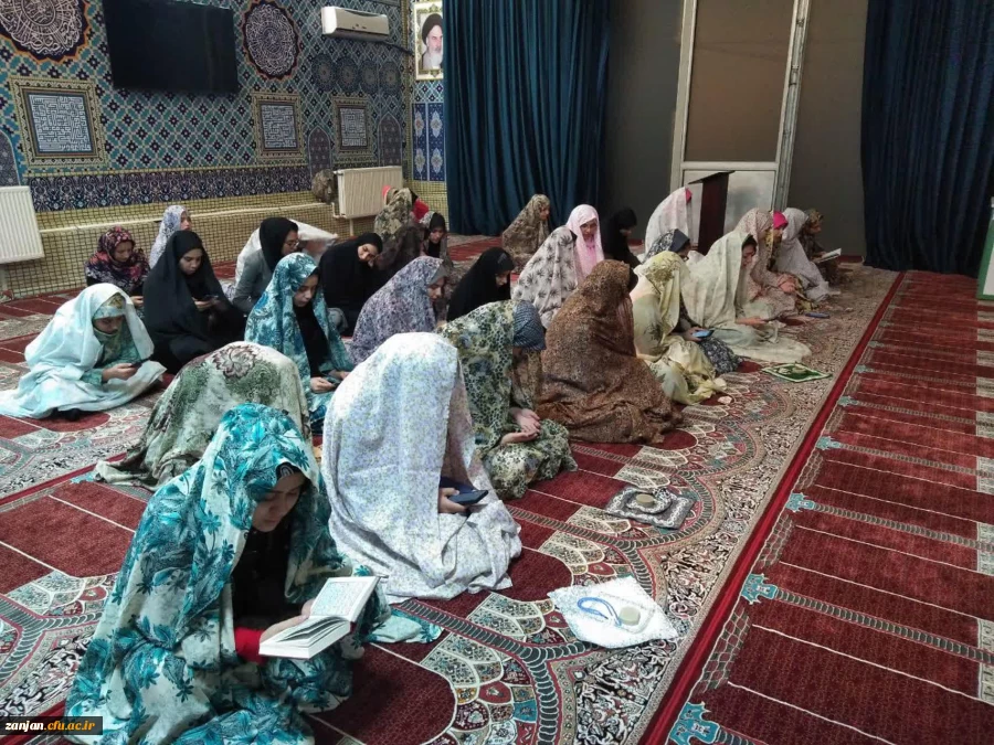 برگزاری مراسم زیارت عاشورای هفتگی توسط هیئت دانشجویی الزهرا