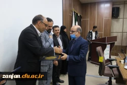 مراسم رونمایی از کتاب به مناسبت هفته گرامیداشت پژوهش