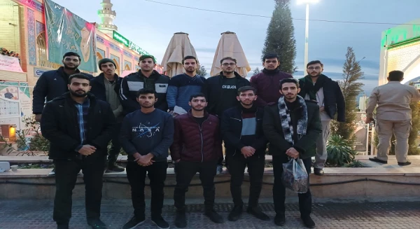 حضور دانشجویان شهید بهشتی در مراسم سومین سالگرد شهادت سردار سلیمانی در کرمان در قالب اردوی راهیان مقاومت