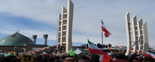                                                           حضور با شکوه کارکنان، اساتید و دانشجومعلمان دانشگاه فرهنگیان استان زنجان در راهپیمایی 22 بهمن 2