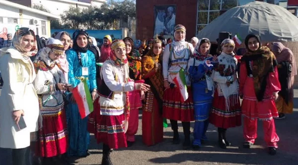 حضور دانشجو معلمان دانشگاه فرهنگیان استان زنجان در جشنواره اقوام  6