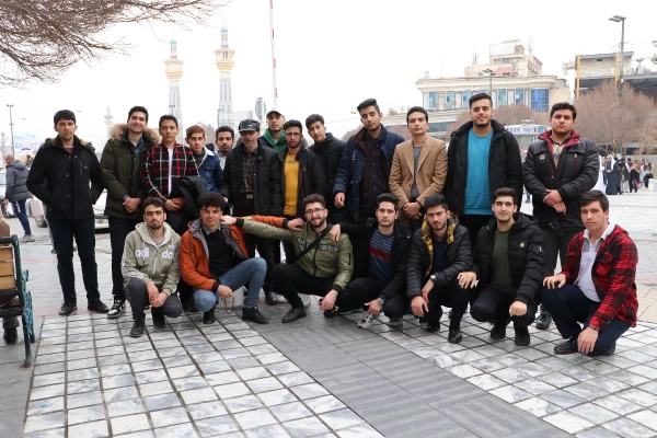 اردوی زیارتی مشهد مقدس دانشجویان پردیس شهید بهشتی زنجان در بهمن 1401