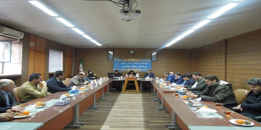 آیین تکریم و معارفه معاون امور آموزشی، فرهنگی و پژوهشی پردیس شهید بهشتی برگزار شد