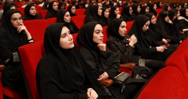 تجلیل از دانشجو معلمان ممتاز و سرآمدِ دانشگاه فرهنگیان " تربیت و معلمان آینده" 2