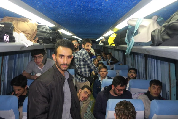 اعزام دانشجویان پردیس شهید بهشتی زنجان به اردوی راهیان نور جنوب